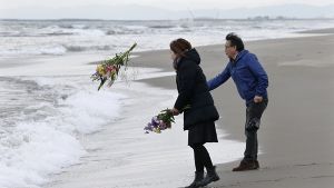 Japan gedenkt der Tsunami-Opfer