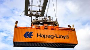 Logo der Hapag-Lloyd AG auf einem Container. Foto: VanderWolf Images / shutterstock.com