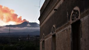 Der Ausbruch des Ätna hat den Flughafen von Catania auf  Sizilien  lahmgelegt (Archivbild). Foto: Giovanni Isolino//FP