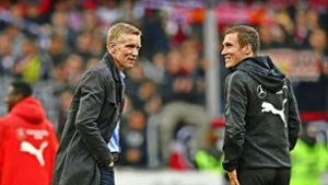Sportvorstand Jan Schindelmeiser (links) hat Trainer Hannes Wolf von Dortmund nach Stuttgart gelotst – und dafür viel Anerkennung bekommen. Foto: Eibner