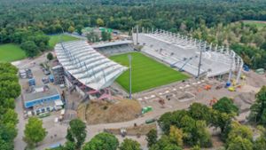 Das neue Fußballstadion des Karlsruher SC ist fast fertig – doch der Weiterbau stockt. Foto: imago images/Tim Carmele