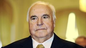 Helmut Kohl ist 16 Jahre Bundeskanzler gewesen – in seine Amtszeit fiel die deutsche Wiedervereinigung und der Beschluss zur Euro-Einführung. Foto: picture alliance / Uli Deck/dpa/Uli Deck