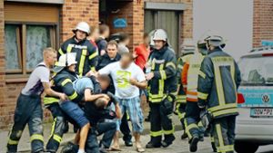 Drei Männer behinderten im Juli 2015 nach einem tödlichen Unfall in Bremervörde  massiv die Arbeit der Rettungskräfte. Der Fall landete vor Gericht. Foto: dpa/Theo Bick