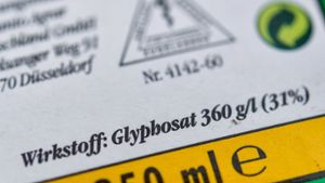 Die EU diskutiert derzeit über eine erneute Zulassung des Unkrautgifts Glyphosat. Foto: dpa-Zentralbild