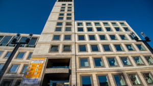 Wer auch immer im ersten Stock  des Stuttgarter Rathauses ab 2021 residiert: Der neue OB oder die neue OB sind mit einer großen Machtfülle und hoher politischer Autorität ausgestattet. Foto: Leif Piechowski