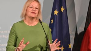 Bundesinnenministerin Nancy Faeser will in Europa das individuelle Asylrecht beibehalten. Foto: dpa/Bernd Settnik