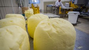 Butter soll von November an wieder billiger werden. (Symbolfoto) Foto: AFP
