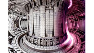 Vor fast 32 Jahren, am 9. November 1991, holten Forscher das Sonnenfeuer auf die Erde: Für zwei Sekunden brannte die erste kontrollierte Kernfusion der Welt im europäischen Experimentalreaktor JET (Joint European Torus) im britischen Culham bei Oxford. Foto: Imago/Zuma Wire//CEA-IRFM/Eurofusion