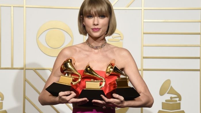 Taylor Swift räumt drei Preise  ab