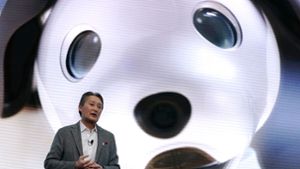 Sony hat auf der CES 2018 den Roboterund „Aibo“ vorgestellt, der durch künstliche Intelligenz die technikbegeisterten Herzen des Publikums erreichen soll. Foto: GETTY IMAGES NORTH AMERICA