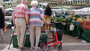 Die rund 21 Millionen Rentnerinnen und Rentner im Land bekommen ab Juli mehr Geld. Foto: dpa/Jan Woitas
