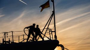 Die deutsche Fregatte Augsburg war an der Operation „Sophia“ im Mittelmeer beteiligt. Nach dem Libyen-Gipfel erwägt die EU eine Wiederbelebung ihrer Militärmission vor der Küste des Bürgerkriegslandes. Foto: dpa/Mohssen Assanimoghaddam
