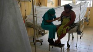 Nicht nur in Brasilien grassiert das Dengue-Fieber: Angesichts der massiven Ausbreitungen der Krankheit hat die peruanische Regierung für den Großteil des südamerikanischen Landes den Notstand erklärt. Foto: Martin Mejia/AP