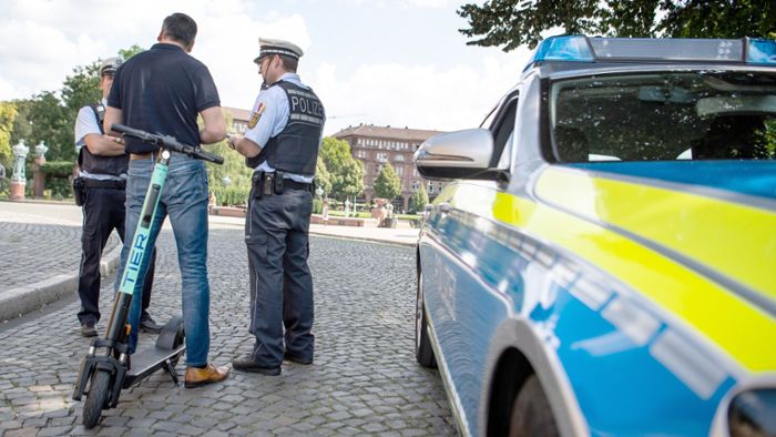 Polizeikontrollen in der Stadt: Alarmierend – deutlich mehr E-Scooter-Unfälle in Stuttgart