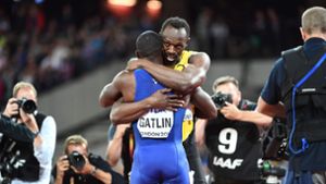 Usain Bolt zeigte sich nach dem 100-Meter-Rennen gegen Justin Gatlin als fairer Verlierer. Foto: AFP