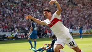 Der Torjäger hat zugeschlagen: Mario Gomez im Mai 2018 gegen Hoffenheim Foto: imago/R/obin Rudel