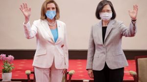 Das Wohl Taiwans auf dem Herzen und die US-Kongresswahlen im Blick: Nancy Pelosi (li.) und Taiwans Präsidentin Tsai Ing-wen. Foto: AFP/HANDOUT
