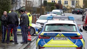 Die Polizei nahm den Tatverdächtigen in unmittelbarer Nähe zum Tatort fest. Foto: dpa/Tiedemann