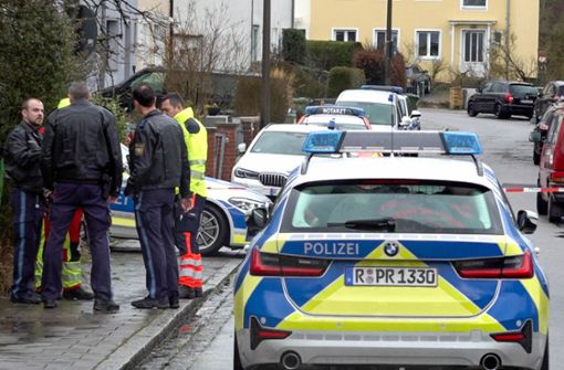 Die Polizei nahm den Tatverdächtigen in unmittelbarer Nähe zum Tatort fest. Foto: dpa/Tiedemann