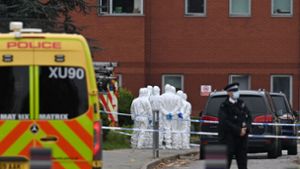 Bei der Detonation und dem anschließenden Feuer in einem Taxi am Sonntag in Liverpool war dessen Fahrgast ums Leben gekommen. Foto: AFP/PAUL ELLIS