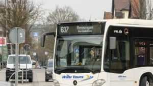 Die innerstädtische Buslinie 637 fährt am Wochenende überhaupt nicht in Renningen. Der neue Bus auf Abruf dagegen schon. Foto: Simon Granville