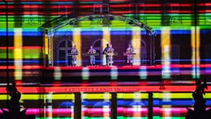 Kraftwerk spielt Mitte September in Dresden das einzige Deutschland-Konzert in diesem Jahr. Foto: Uli Deck/dpa