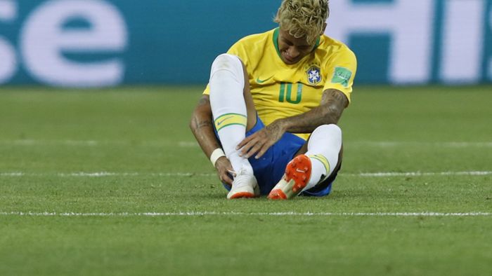 Brasiliens Neymar muss Training abbrechen – Einsatz in Gefahr?