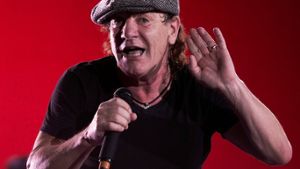 AC/DC um Sänger Brian Johnson geben schon jetzt eine Zugabe. Foto: Photography Stock Ruiz/Shutterstock