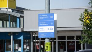 Der FEZ-Kundenparkplatz wird seit dieser Woche mit einem neuen Kamerasystem kontrolliert Foto: Philipp Braitinger