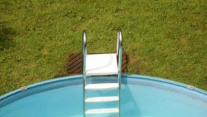 Ein Luxus: Gut zwei Millionen private Pools soll es in Deutschland geben. Foto: Imago/bonn-sequenz