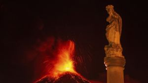 Seit Februar kommt der über 3300 Meter hohe Vulkan nicht richtig zur Ruhe. Foto: dpa/Salvatore Allegra