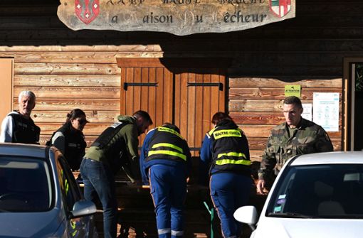 Erneut suchten Einsatzkräfte nach einer im Elsass verschwundenen 15-Jährigen. Foto: dpa/Patrick Hertzog