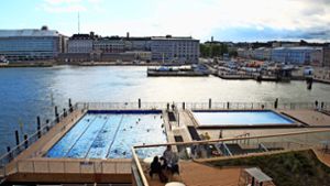Kühles Idyll: das Hafenschwimmbecken in Helsinki Foto: prz