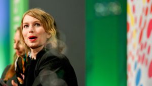 Chelsea Manning erzählt auf der Digitalkonferenz Republica ihre spannende Geschichte. Foto: dpa