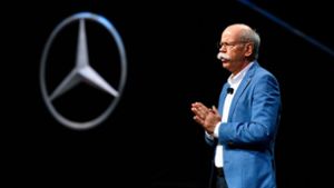 Daimler-Chef Dieter Zetsche macht sich trotz der wachsenden Nachfrage nach Carsharing keine Sorgen um den Autoabsatz. Foto: AFP