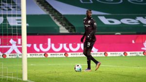Silas steht vor seinem Treffer zum zwischenzeitlichen 2:0 ganz allein vor dem Bremer Tor. Foto: Imago/ Sportfoto Ru/el