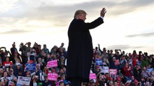 US-Präsident Donald Trump spricht vor seinen Anhängern in Missoula, Montana. Foto: AFP