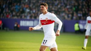 Mario Gomez ist heiß auf einen Einsatz gegen den Karlsruher SC. Foto: imago//Robin Rudel