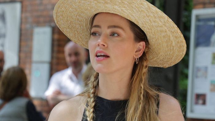 Blickt Amber Heard mit Hoffnung auf die Zukunft?