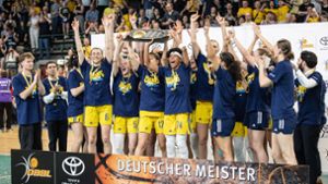 Die Alba-Frauen konnten erstmals die deutsche Meisterschaft gewinnen. Foto: Andreas Gora/dpa