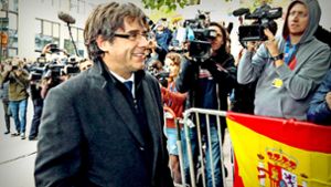 In Brüssel stellte sich der  abgesetzte katalanische Regierungschef am Dienstag den Fragen der Presse. Foto: AP