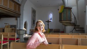 Seit März die neue evangelische Pfarrerin in Flacht: Lena Warren. Foto: Jürgen Bach