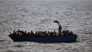 Mehr als hundert Flüchtlinge vermisst