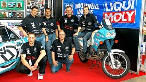 Das Team: Danijel Makaus, Markus Reigl (vorne) mit Alexander Schwan, Lothar Stäbler, Stefan Totzl und Christian Stäbler (von links). Foto: z