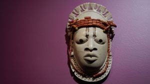 Schmuckstück: zeremonielle Maske aus dem 16. Jahrhundert. Sie kehrt in Kürze von Stuttgart nach Nigeria zurück. Foto: Lichtgut/Leif Piechowski
