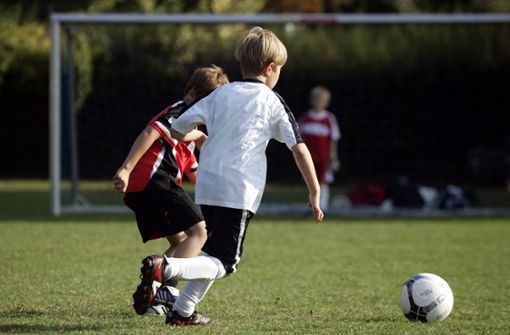 Kinder und Jugendliche sollen ein noch besseres Fußballtraining bekommen. Foto: imago/imago