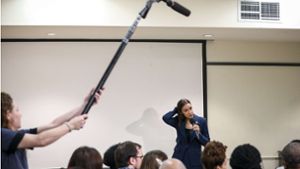 Alexandria Ocasio-Cortez bei der Veranstaltung im New Yorker Stadtteil Queens. Foto: AFP/Drew Angerer
