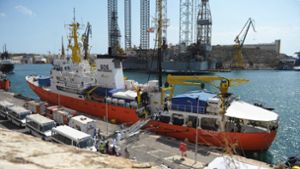Das Rettungsschiff „Aquarius“ ist in Valletta eingelaufen. Foto: AFP