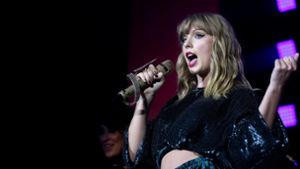 Popsängerin Taylor Swift ist nur einer von insgesamt 22 Musik-Acts gewesen, die dem Publikum beim traditionellen „Jingle Bell Ball“ des Londoner Radiosenders „Capital FM“ eingeheizt haben. Foto: Getty