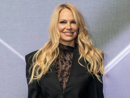 Mit sich im Reinen: Pamela Anderson zeigt immer öfter ihr wahres Gesicht. Foto: lev radin/Shutterstock